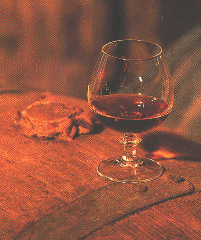 Verre de Calvados sur un fût